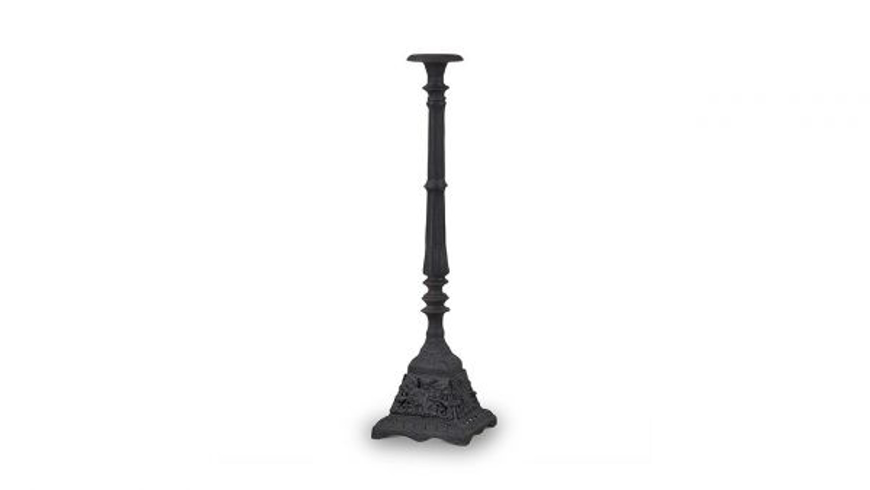 Picture of Arcata Iron Candlestick