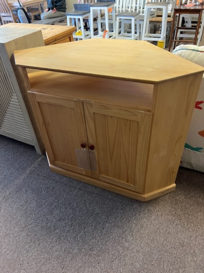 Picture of JW-LAKE CORNER CABINET